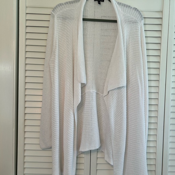 Eileen Fisher Organic Linen Draped Front  Cardigan, White, Size 1X - Picture 5 of 6